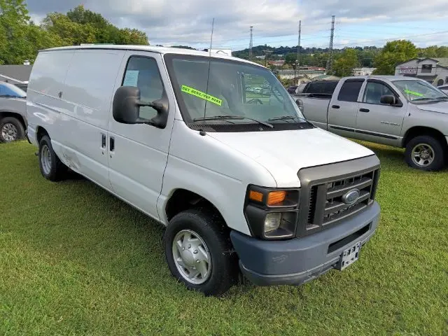 2012 Ford E-Series E-150 Van photo 5