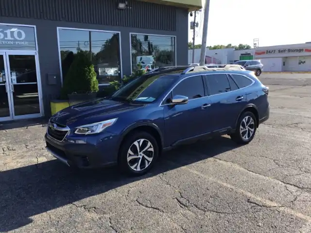 2020 Subaru Outback Touring's photo