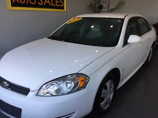 2009 Chevrolet Impala LS's photo