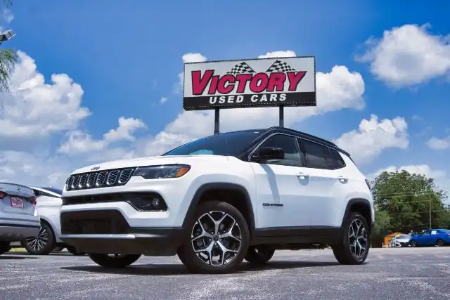 2025 Jeep Compass Limited 4X4's photo