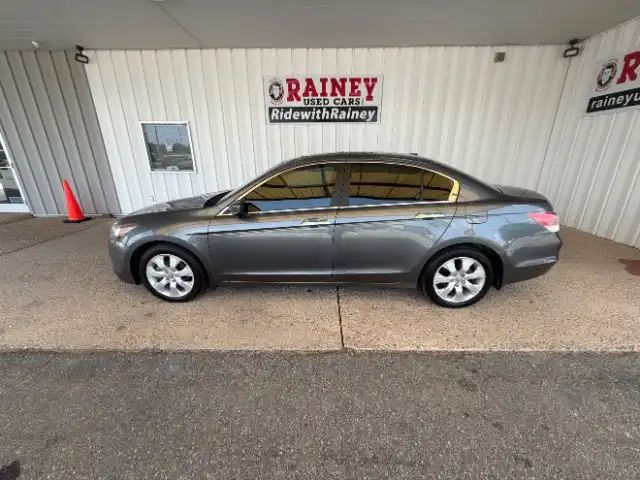 2010 Honda Accord EX-L V6 Auto's photo