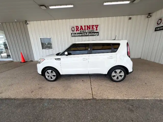 2016 Kia Soul 1.6L Base 5-Door's photo