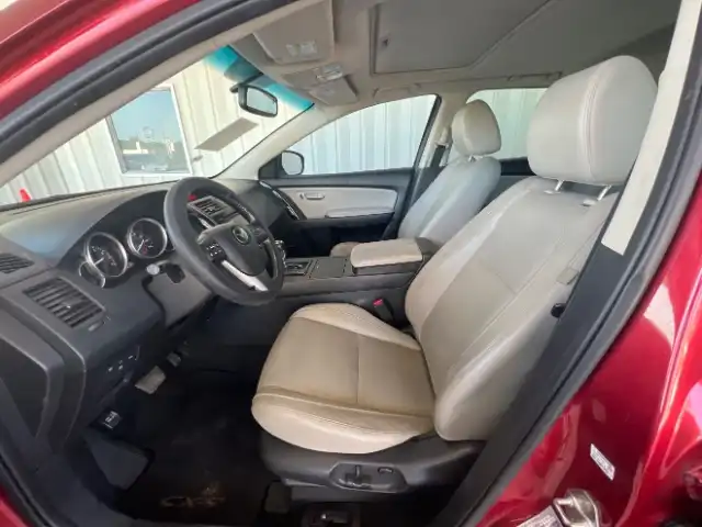 2015 Mazda CX-9 Touring FWD's photo