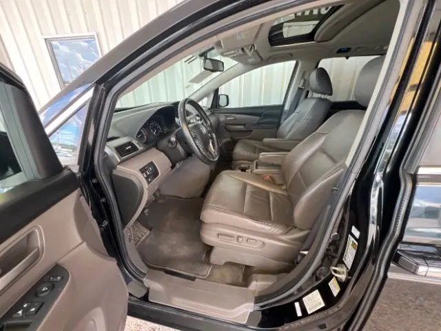 2013 Honda Odyssey EX-L photo 4