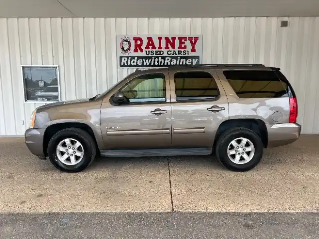 2013 GMC Yukon 2WD SLT's photo