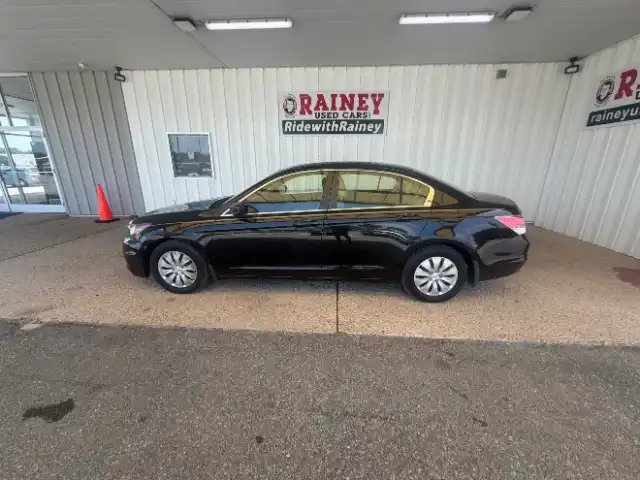 2011 Honda Accord LX Auto's photo