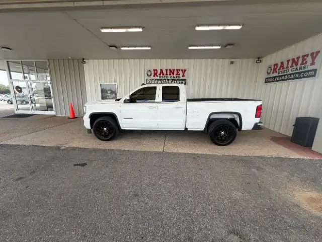2016 GMC Sierra 2WD Double Cab Standard Box's photo