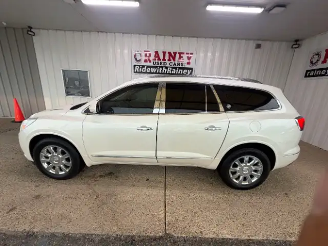 2013 Buick Enclave Leather's photo