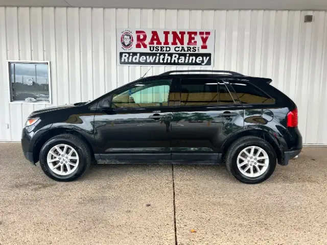 2013 Ford Edge SE photo 1