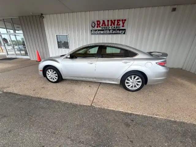 2012 Mazda EZ-6 i Touring Plus Auto's photo