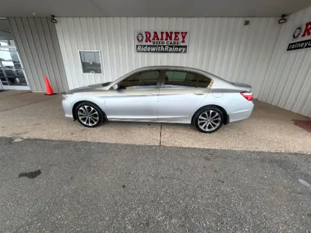 2015 Honda Accord Sport CVT's photo
