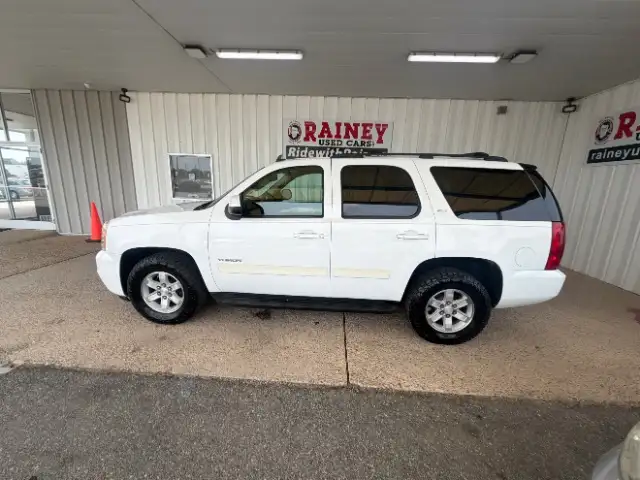 2012 GMC Yukon 2WD SLT's photo