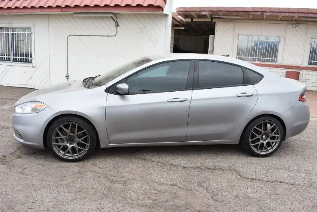 2015 Dodge Dart 2.0 SE photo 3