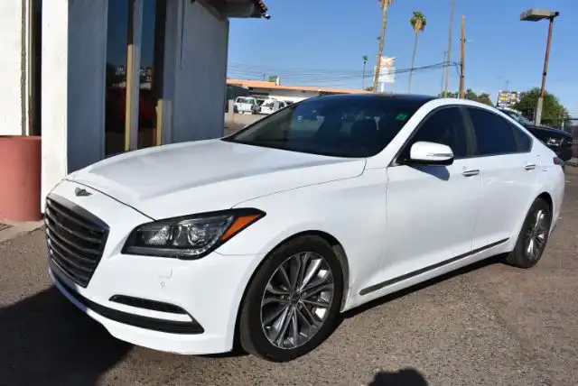 2015 Hyundai Genesis 3.8 RWD's photo