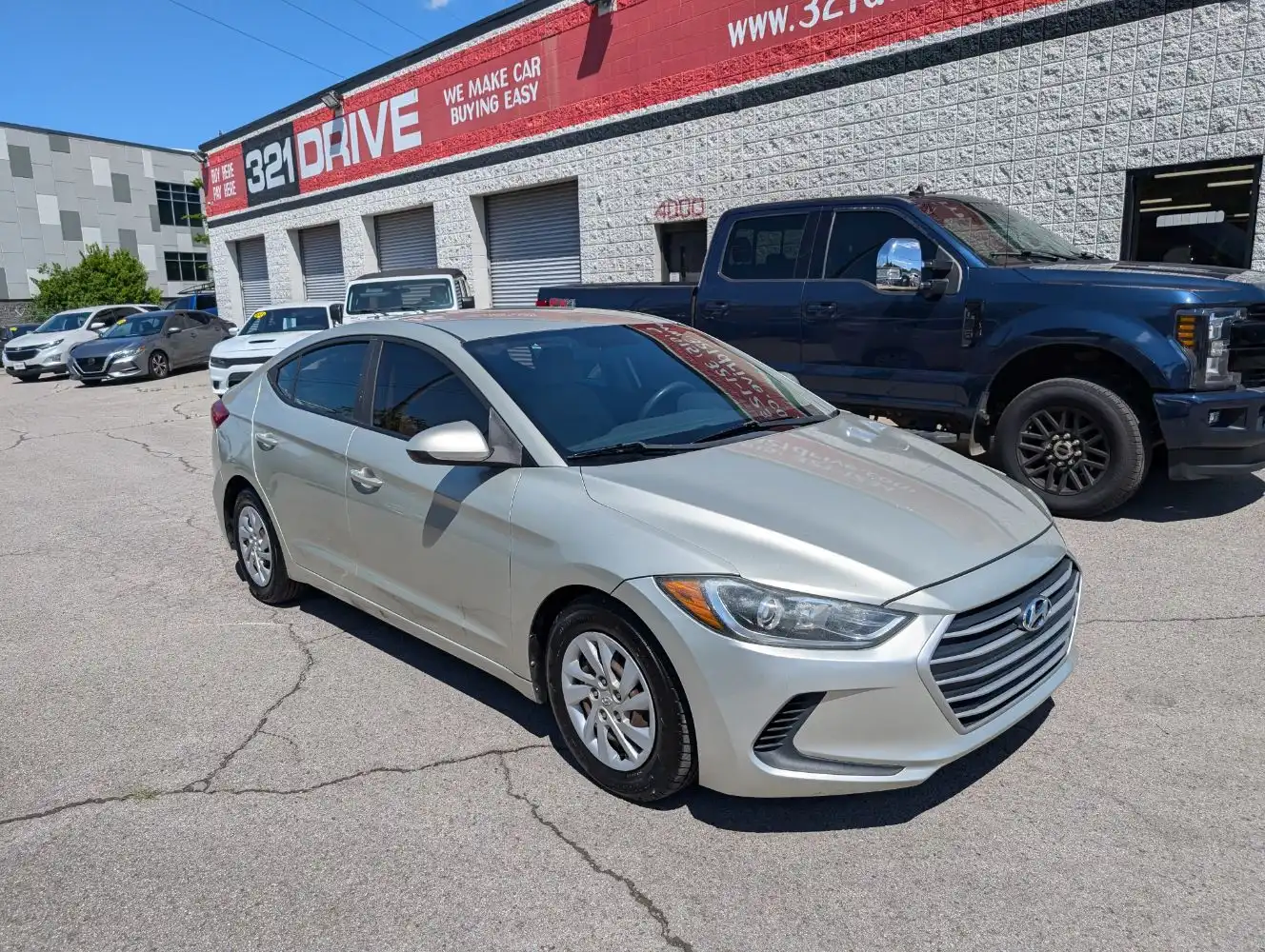2017 Hyundai Elantra 2.0 SE A/T PZEV's photo