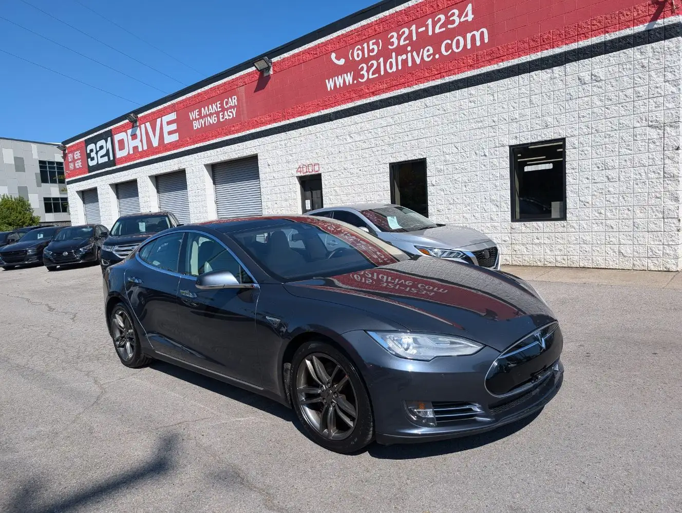 2015 Tesla Model S 60 kWh's photo