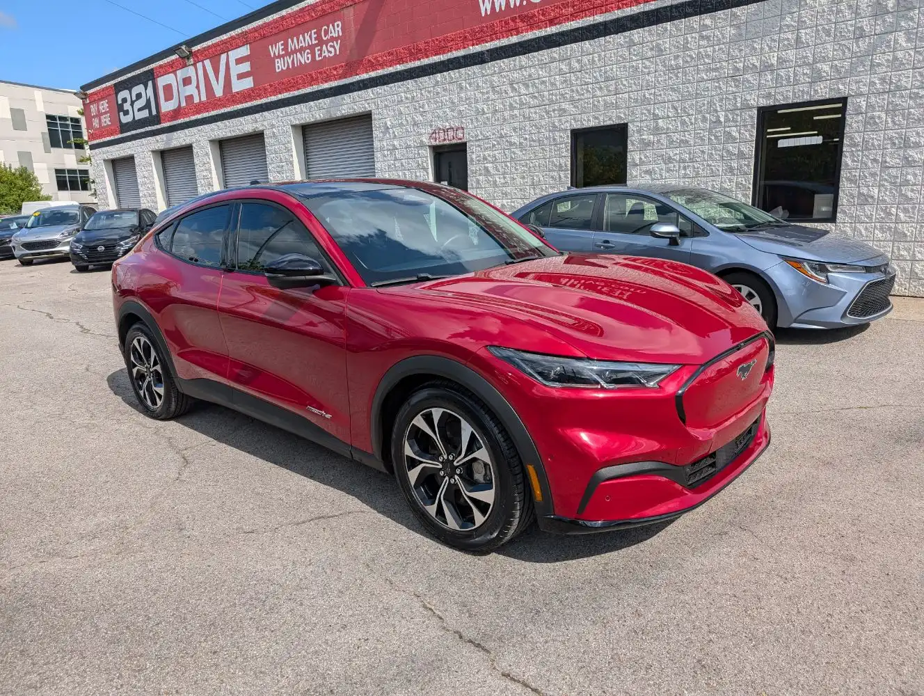 2024 Ford Mustang-Mach-e Select's photo