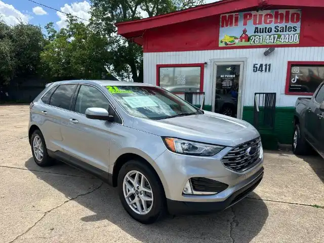 2021 Ford Edge SEL's photo