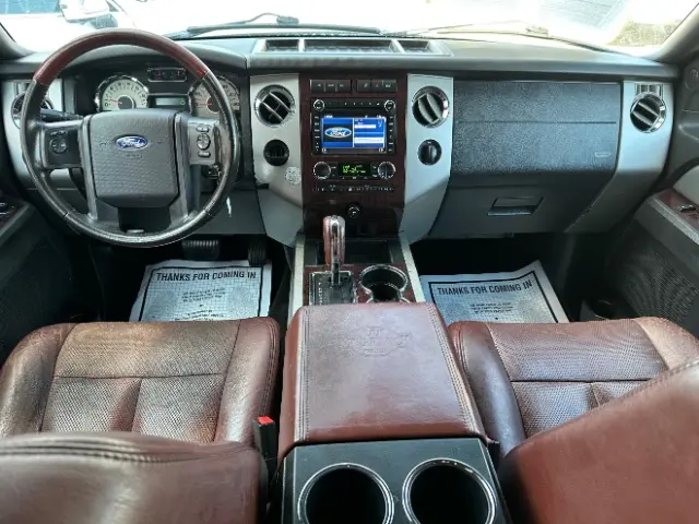 2014 Ford Expedition undefined photo 3