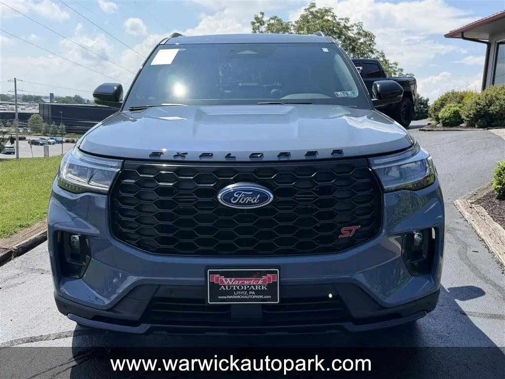 2025 Ford Explorer ST 4WD PL535 photo 3