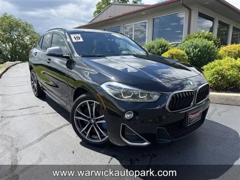 2019 BMW X2 M35i's photo