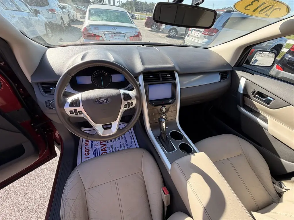 2013 Ford Edge SEL photo 4
