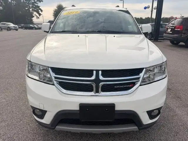 2019 Dodge Journey SE FWD's photo