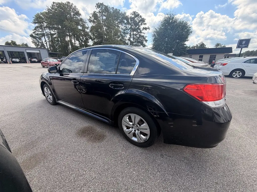 2013 Subaru Legacy 2.5i CVT PZEV photo 5