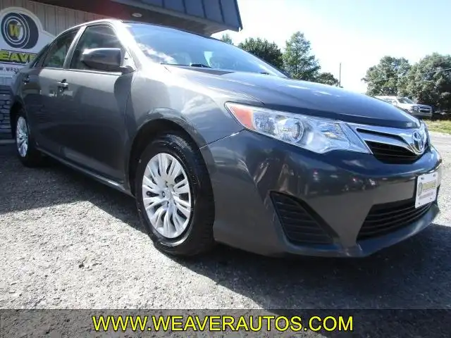 2012 Toyota Camry 2.5 Auto LE's photo