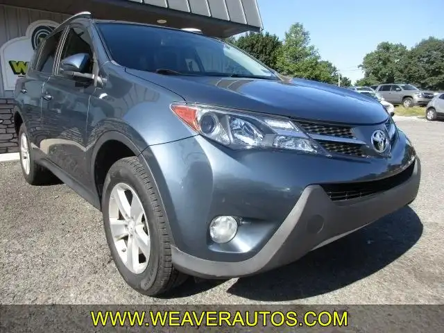 2014 Toyota RAV4 XLE AWD's photo