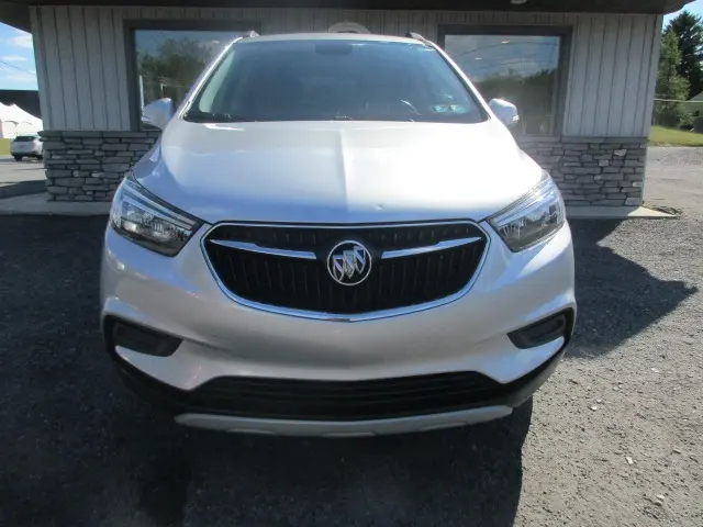 2019 Buick Encore Preferred AWD photo 3
