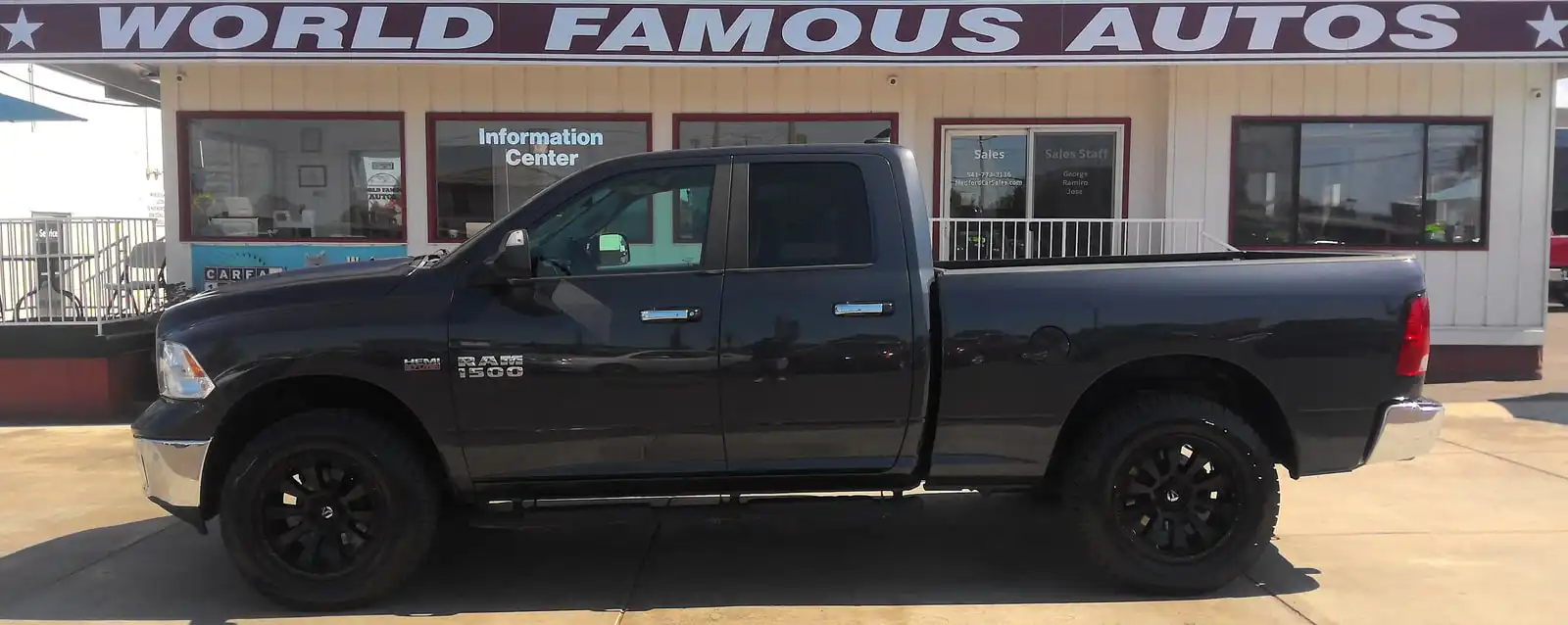 2018 RAM 1500 Big Horn 4WD Quad Cab 6'4's photo