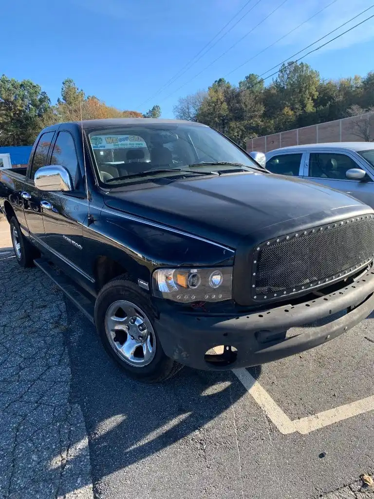 2005 Dodge Ram 1500 ST Quad Cab SWB's photo