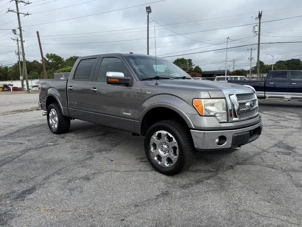 2011 Ford F-150 Lariat 4WD SuperCrew 157 in's photo