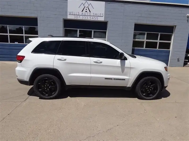 2020 Jeep Grand Cherokee Upland 4WD's photo
