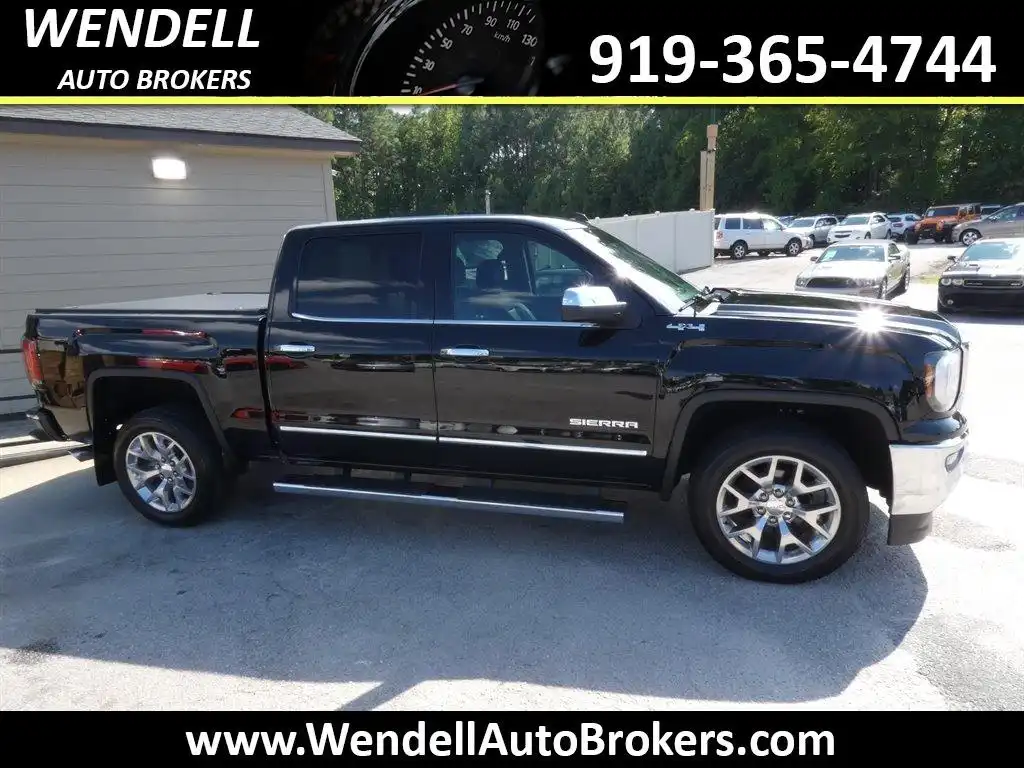 2018 GMC Sierra 4WD Crew Cab Standard Box SLT's photo