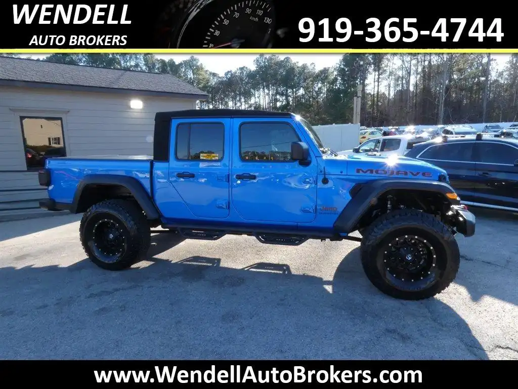 2021 Jeep Gladiator Mojave's photo