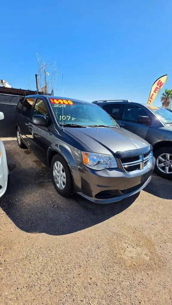 2017 Dodge Grand Caravan SE's photo