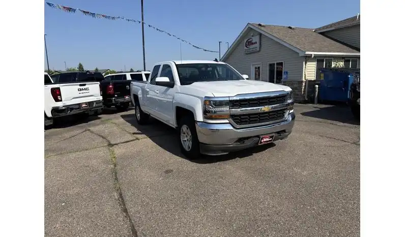 2019 Chevrolet Silverado 1500 LT 4x4 Double Cab Std Box's photo