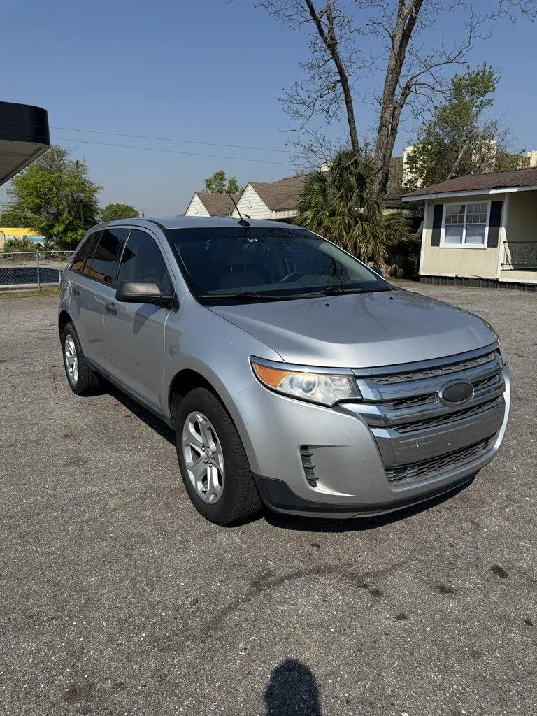 2013 Ford Edge SE AWD (Fleet) photo 3