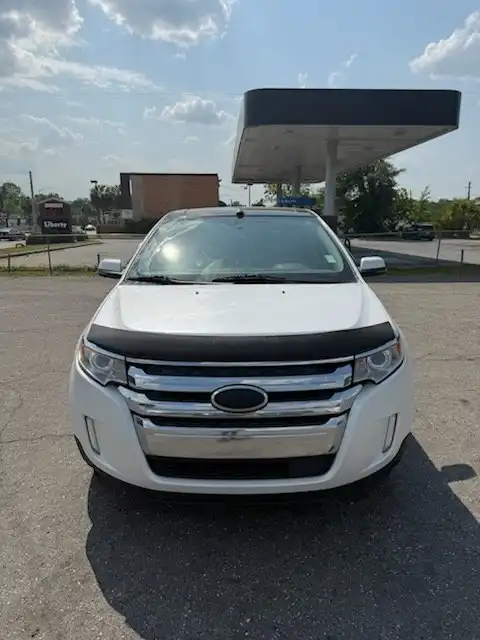 2014 Ford Edge Limited's photo