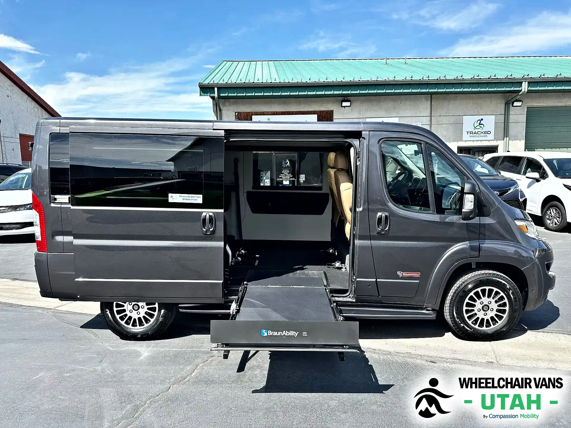 2025 RAM ProMaster 1500 SLT PLUS 136" WB Low Roof's photo
