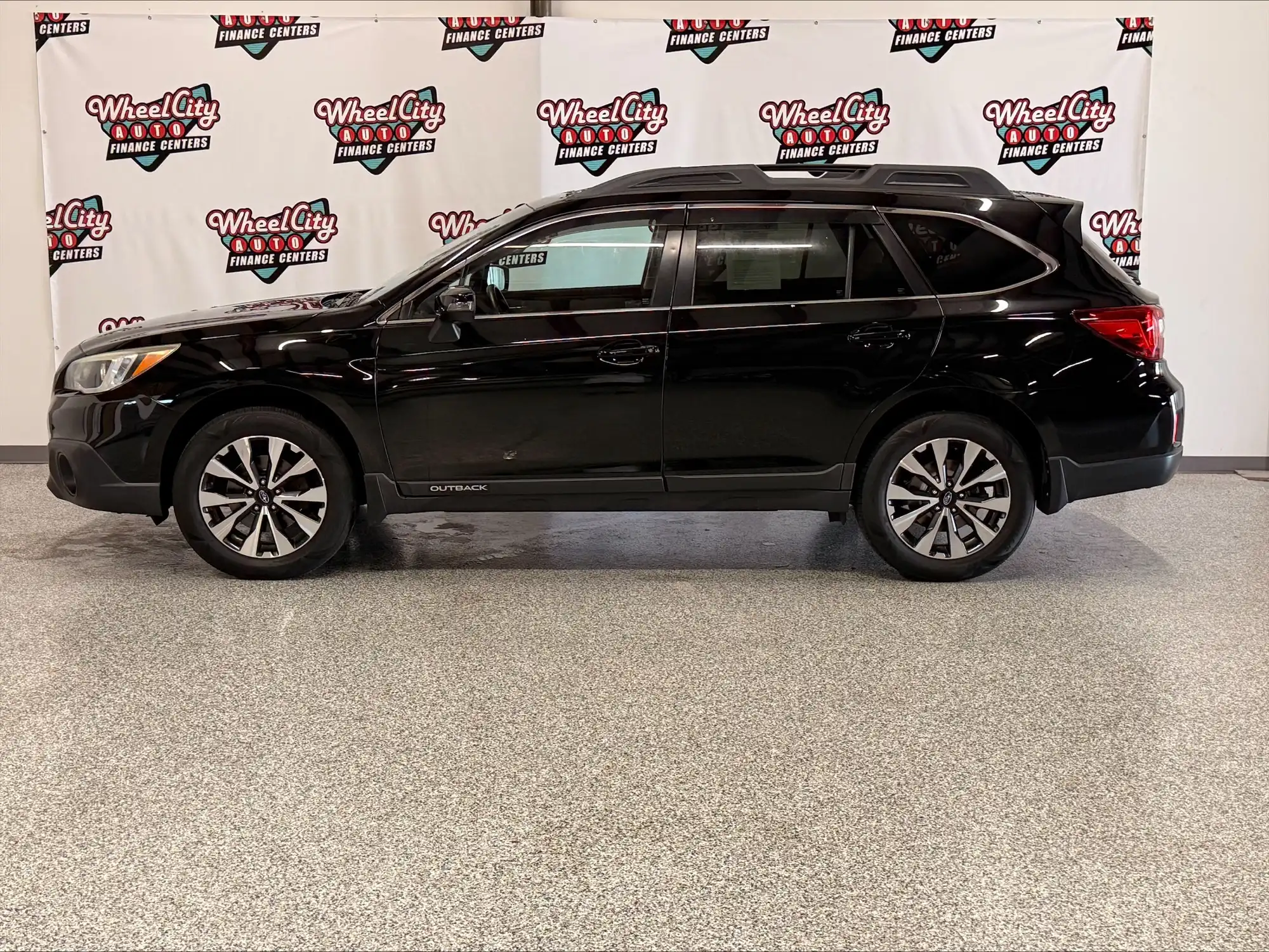 2016 Subaru Outback 2.5i Limited CVT PZEV's photo