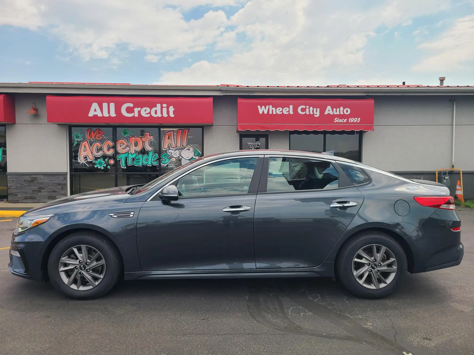 2019 Kia Optima LX AT's photo