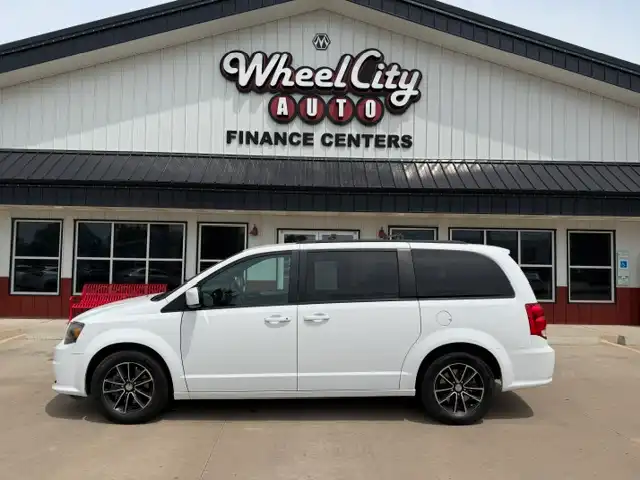 2018 Dodge Grand Caravan GT's photo