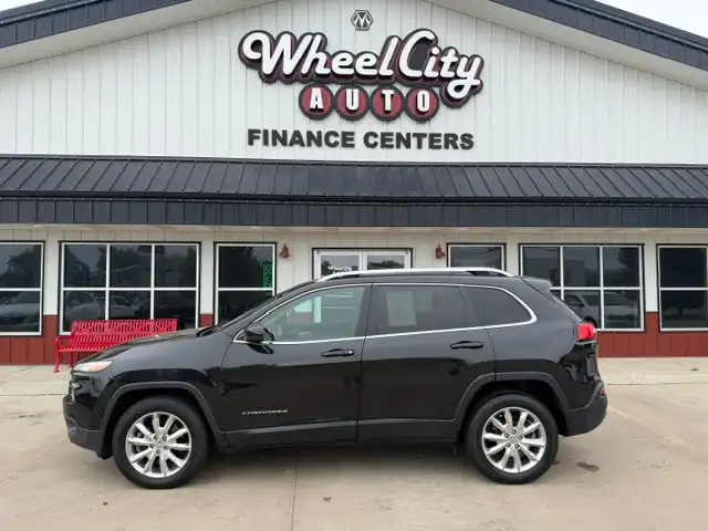 2016 Jeep Cherokee Limited 4X4's photo