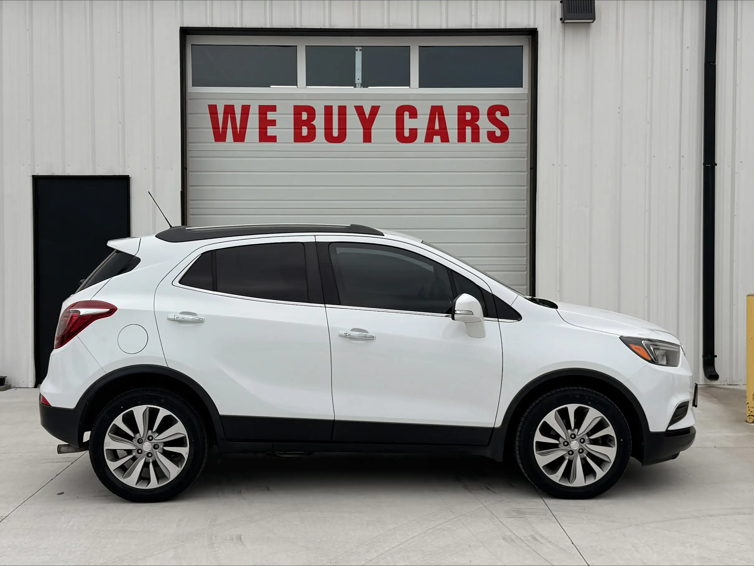 2017 Buick Encore Preferred photo 1