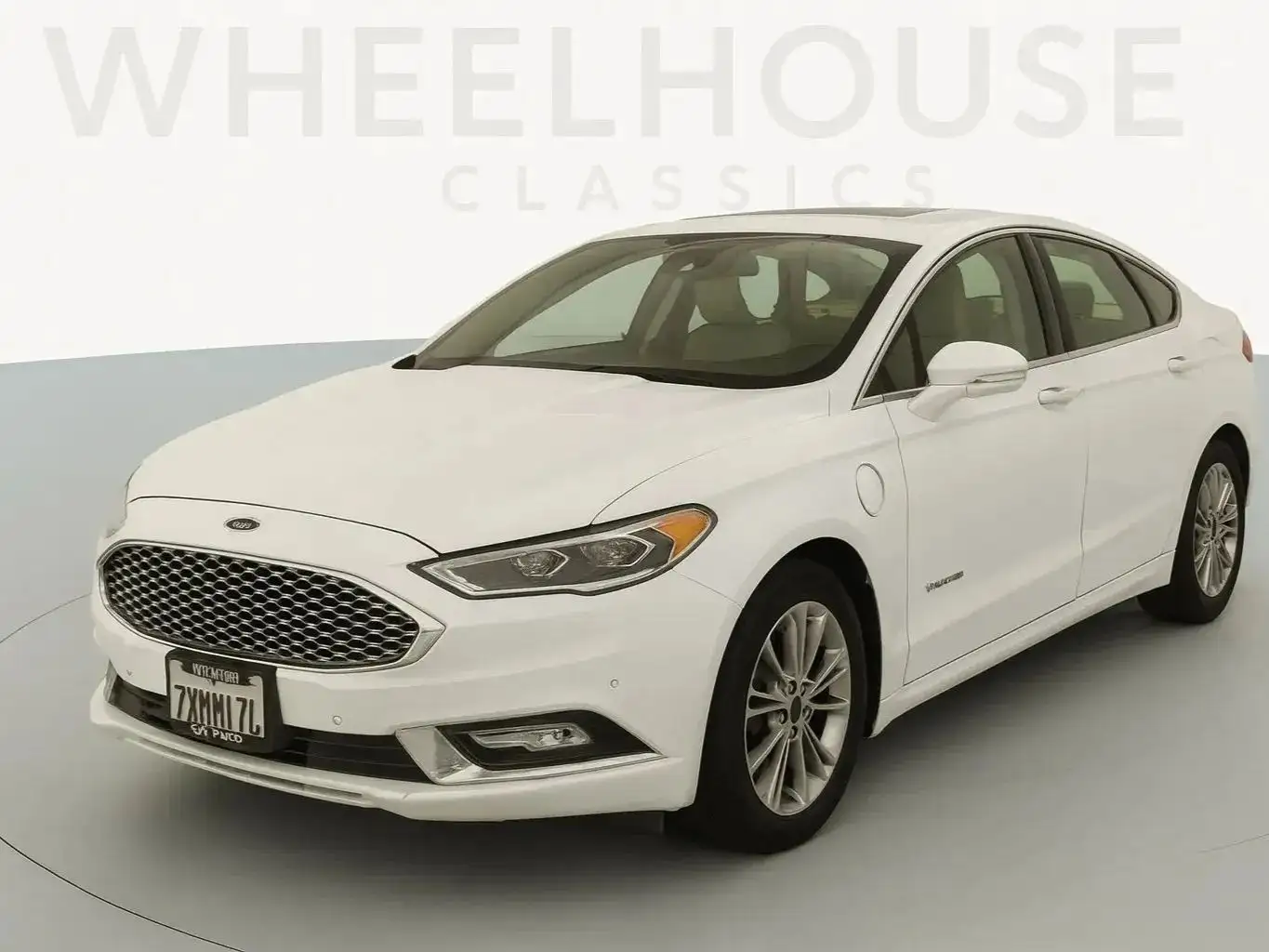 2017 Ford Fusion PHEV Platinum's photo