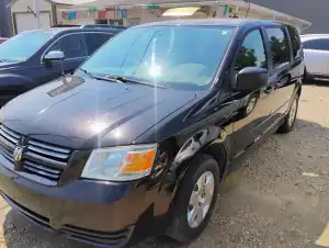 2010 Dodge Grand Caravan SE FWD's photo