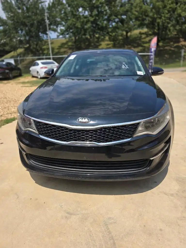 2018 Kia Optima LX AT Turbo's photo